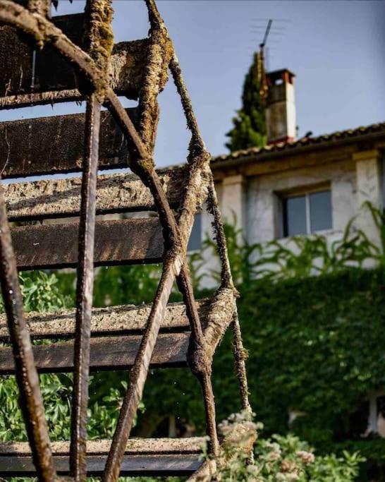 La Loge Familiale: 110M2, Place Rose Goudard, Ac LʼIsle-sur-la-Sorgue Exterior foto